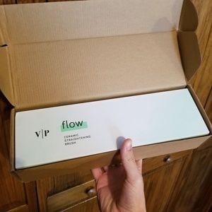 Vanity Planet Ceramic Straightening Brush